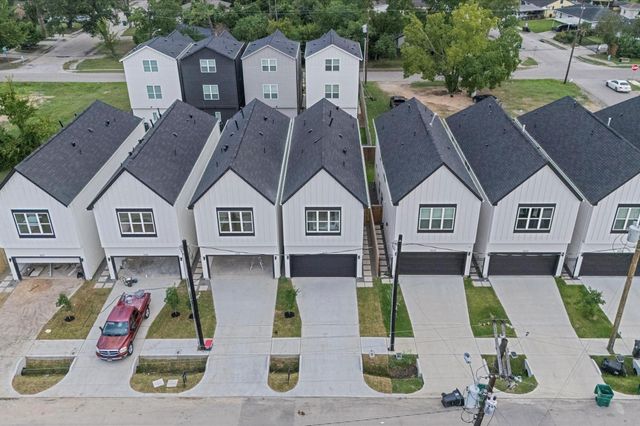 6423 Madrid Street, Houston, TX 77021