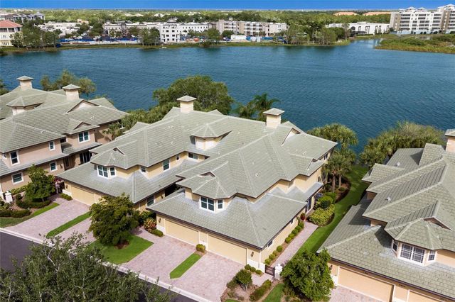 6431 MOORINGS POINT CIRCLE 202, Lakewood Ranch, FL 34202