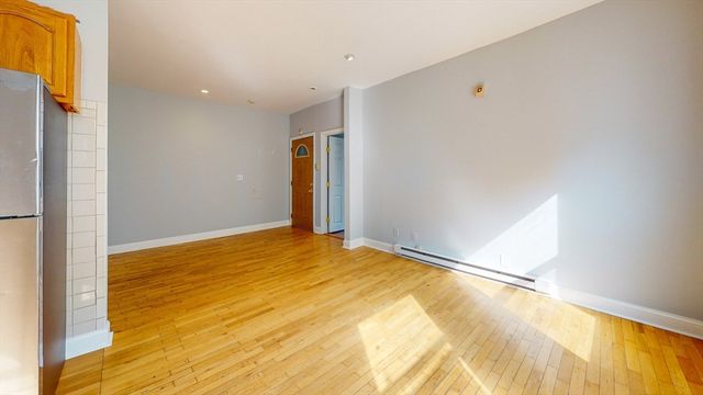 5 Sutton St 3A, Boston, MA 02126