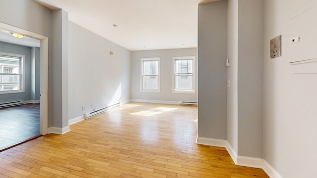 5 Sutton St 3A, Boston, MA 02126