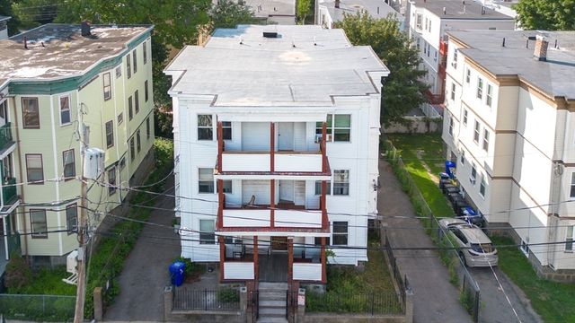 5 Sutton St 3A, Boston, MA 02126