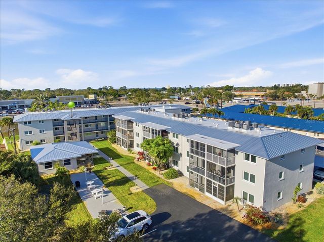 649 TAMIAMI TRAIL S 306, Venice, FL 34285