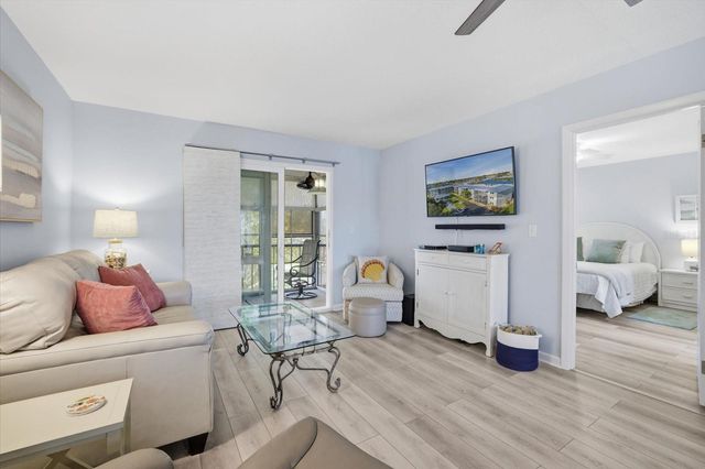 649 TAMIAMI TRAIL S 306, Venice, FL 34285