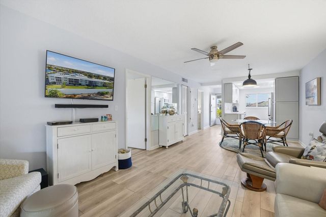 649 TAMIAMI TRAIL S 306, Venice, FL 34285