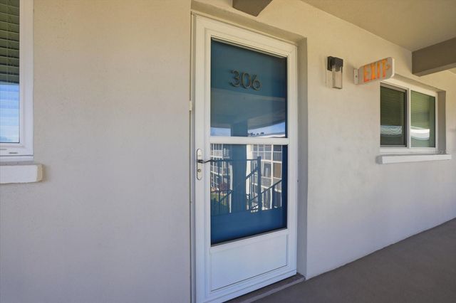 649 TAMIAMI TRAIL S 306, Venice, FL 34285