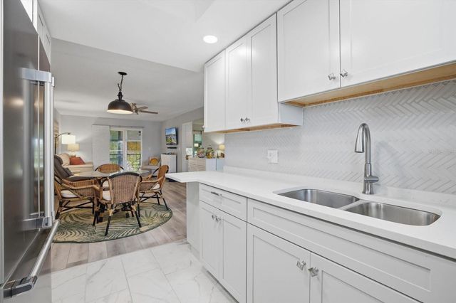 649 TAMIAMI TRAIL S 306, Venice, FL 34285