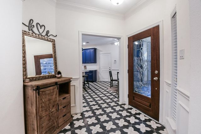 1111 W 26th Street, Houston, TX 77008