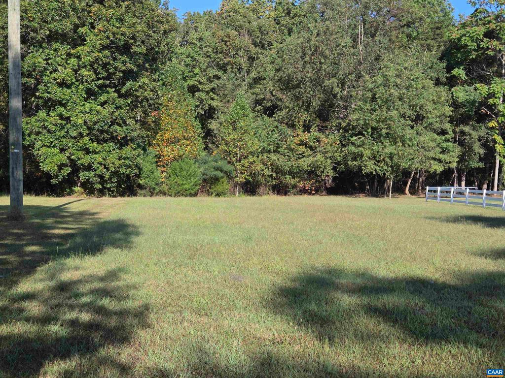 388 MAHANES RD, Gordonsville, VA 22942