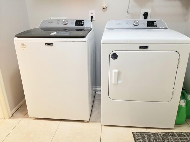 14943 Sugar Peak Drive, Sugar Land, TX 77498