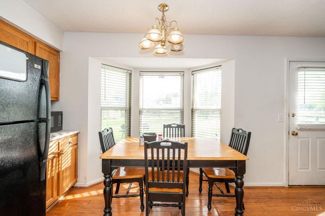 910 Hamlin Drive, Hamilton Twp, OH 45039