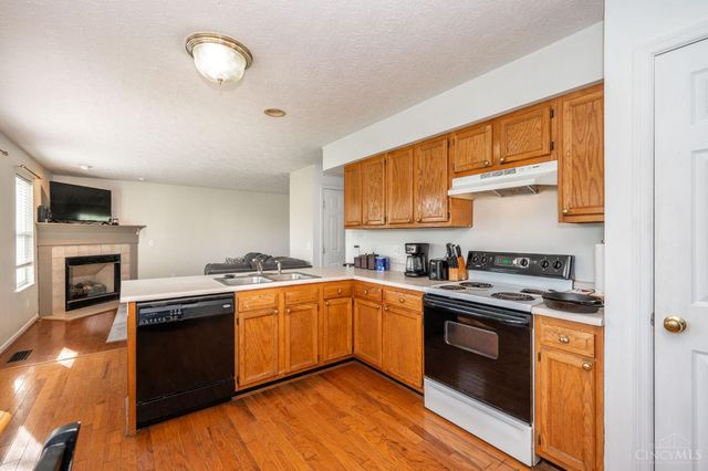 910 Hamlin Drive, Hamilton Twp, OH 45039