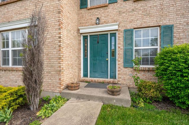 910 Hamlin Drive, Hamilton Twp, OH 45039