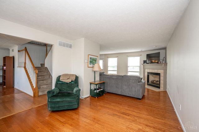 910 Hamlin Drive, Hamilton Twp, OH 45039