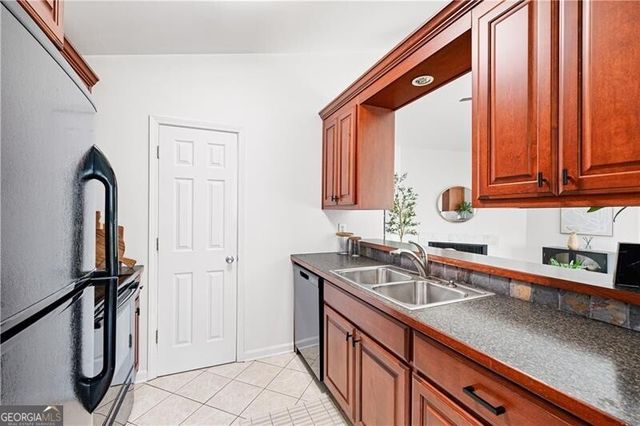 2252 Turtle Club Drive NE, Marietta, GA 30066