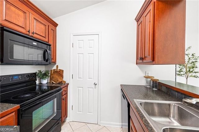 2252 Turtle Club Drive NE, Marietta, GA 30066