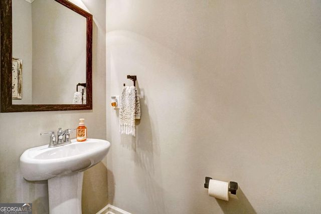 20058 Windalier Way, Roswell, GA 30076