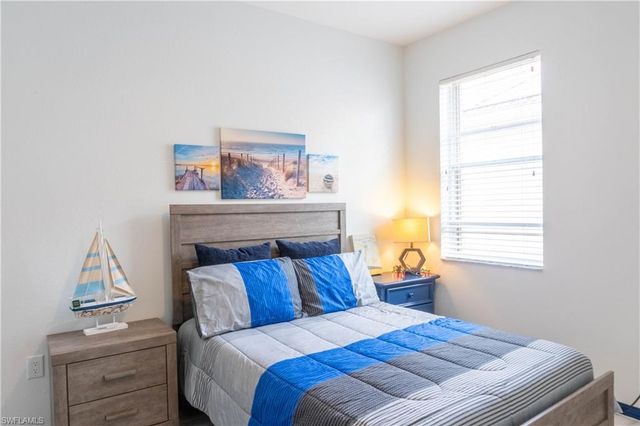 14059 Mirror CT, Naples, FL 34114