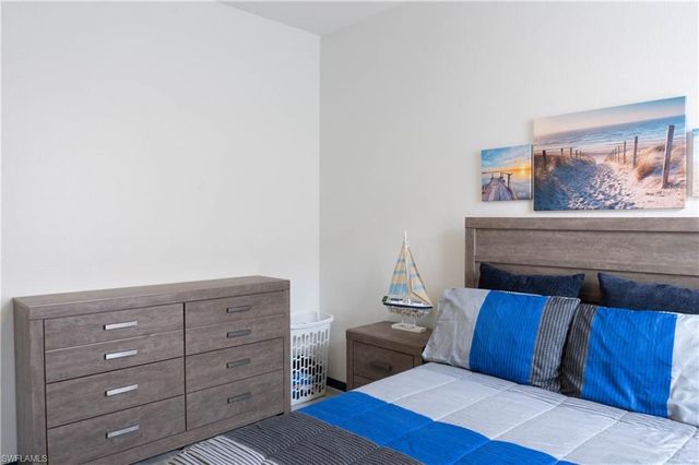 14059 Mirror CT, Naples, FL 34114