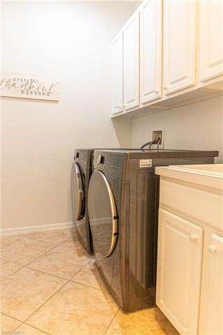 14059 Mirror CT, Naples, FL 34114