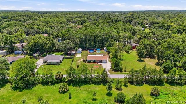7606 E Savannah Drive, Floral City, FL 34436