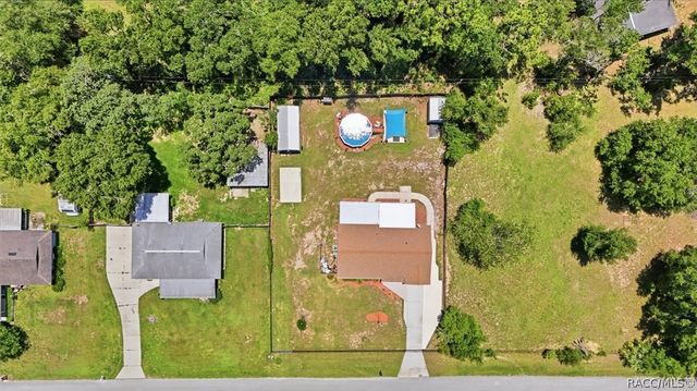 7606 E Savannah Drive, Floral City, FL 34436