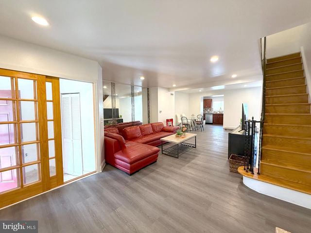 1611 S 28TH ST, Philadelphia, PA 19145