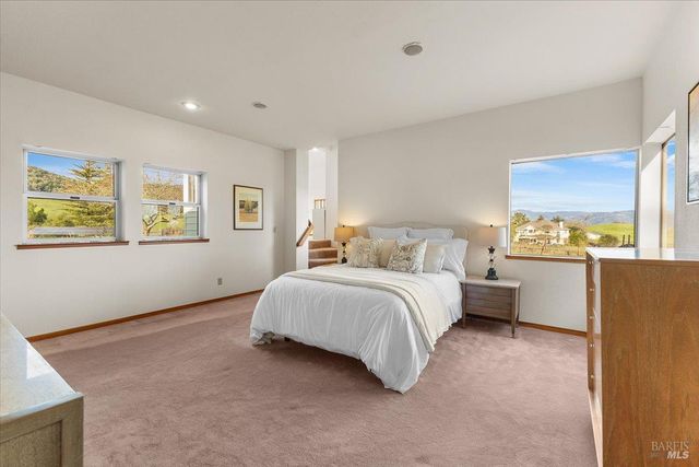 910-920 Lytton Springs Rd, Healdsburg, CA 95448