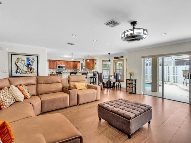 2654 SW 181st Terrace, Miramar, FL 33029