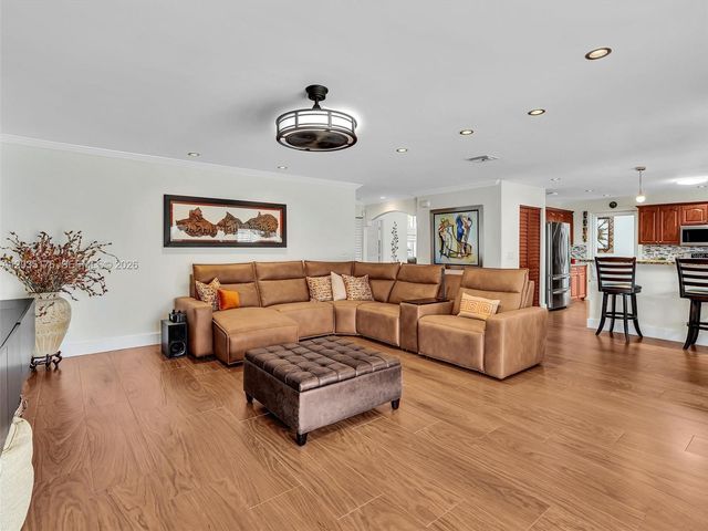 2654 SW 181st Terrace, Miramar, FL 33029