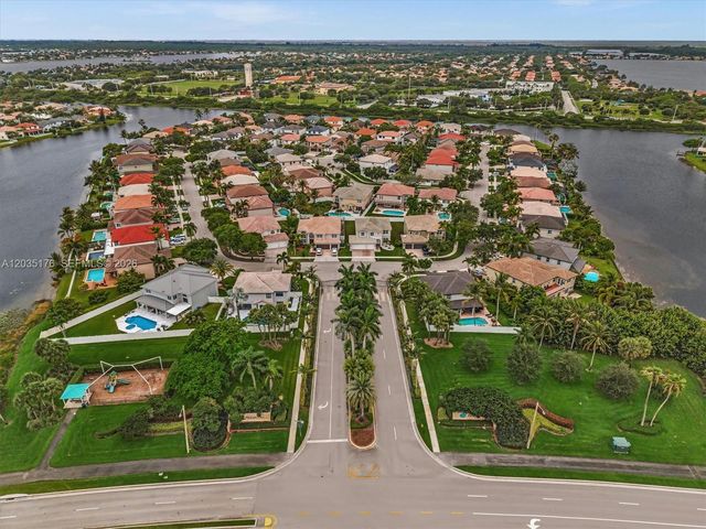 2654 SW 181st Terrace, Miramar, FL 33029