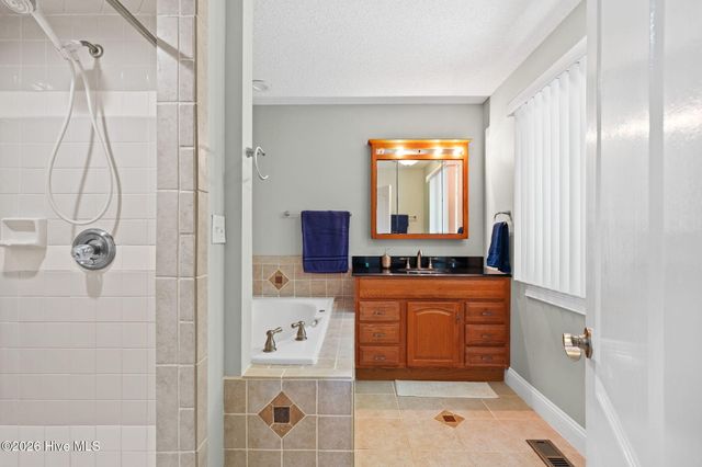 1714 Oakbrook Drive SW, Ocean Isle Beach, NC 28469