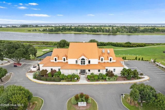 1714 Oakbrook Drive SW, Ocean Isle Beach, NC 28469