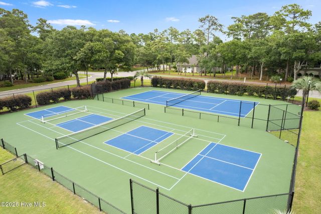 1714 Oakbrook Drive SW, Ocean Isle Beach, NC 28469