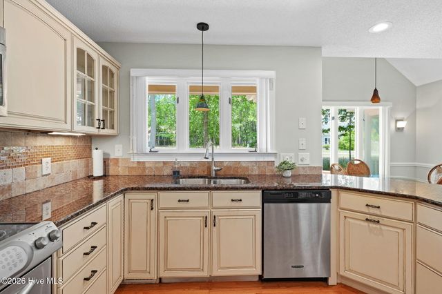 1714 Oakbrook Drive SW, Ocean Isle Beach, NC 28469