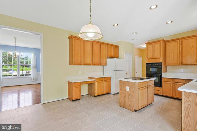 10911 ALYSSA LN, Waldorf, MD 20603