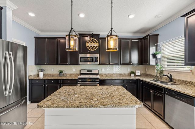 112 BLUFFTON Court, St. Augustine, FL 32092