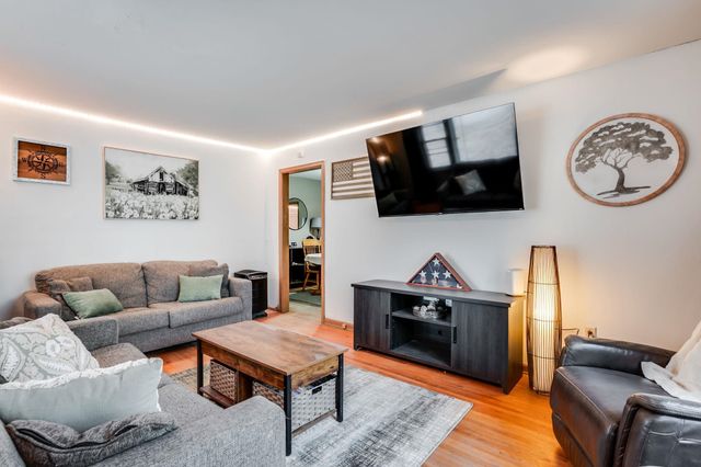 2037 S Glendale, Wichita, KS 67218