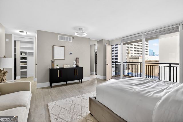 620 Peachtree Street NE 916, Atlanta, GA 30308