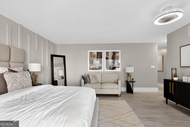 620 Peachtree Street NE 916, Atlanta, GA 30308