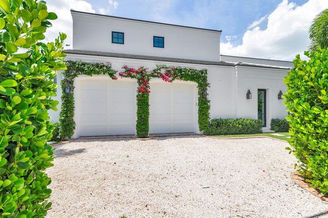 302 E Lakewood Road, West Palm Beach, FL 33405