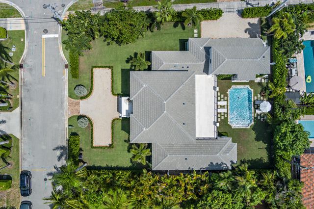 302 E Lakewood Road, West Palm Beach, FL 33405