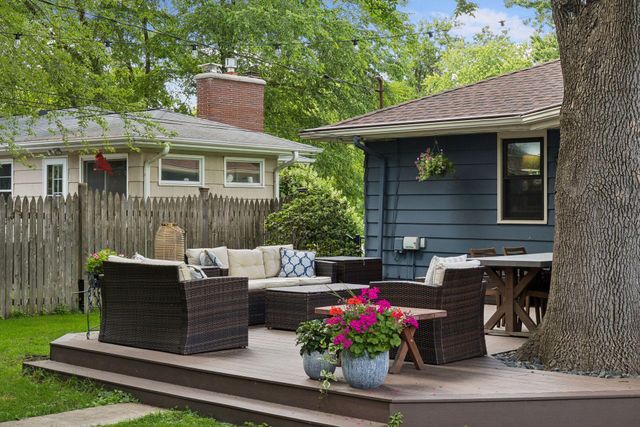 2911 W 54th Street, Minneapolis, MN 55410