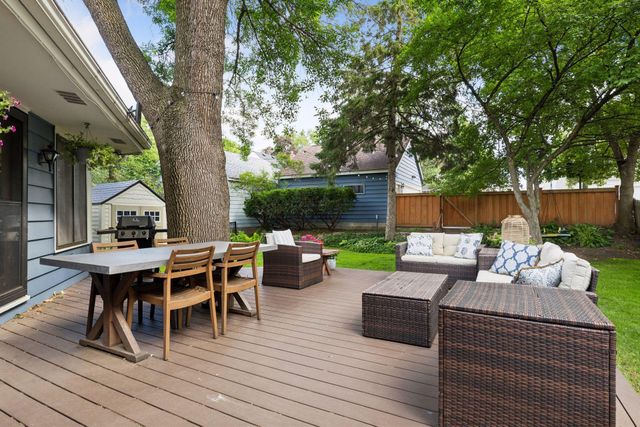 2911 W 54th Street, Minneapolis, MN 55410