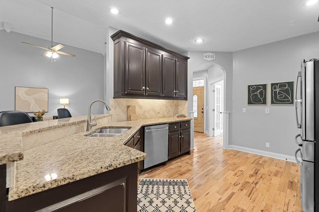 7339 Chowning Rd, Springfield, TN 37172