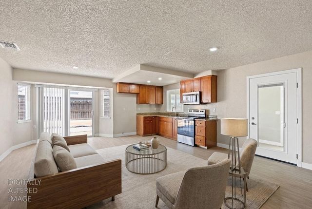 7653 Skiros Way, Sacramento, CA 95823