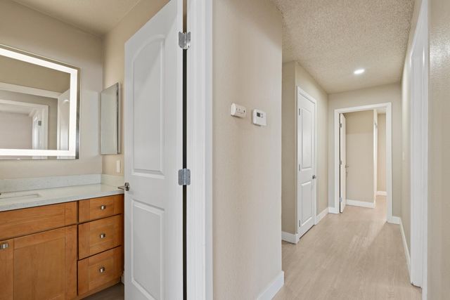 7653 Skiros Way, Sacramento, CA 95823