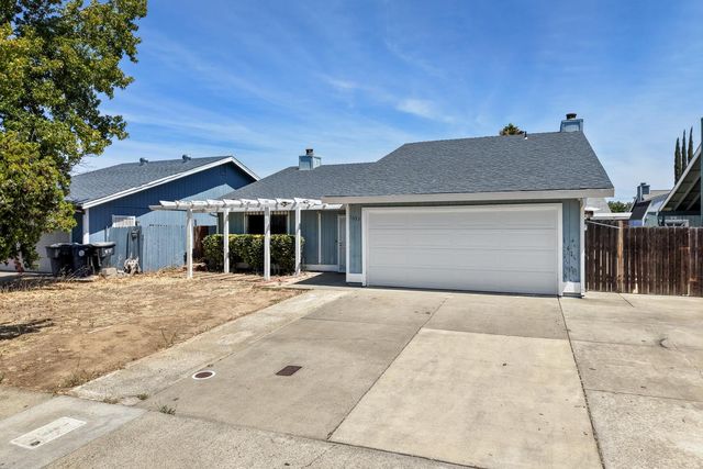 7653 Skiros Way, Sacramento, CA 95823
