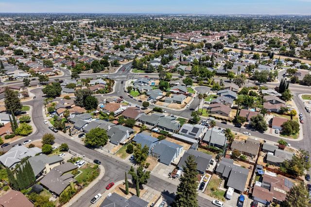 7653 Skiros Way, Sacramento, CA 95823
