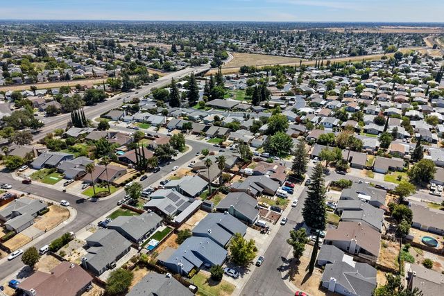 7653 Skiros Way, Sacramento, CA 95823