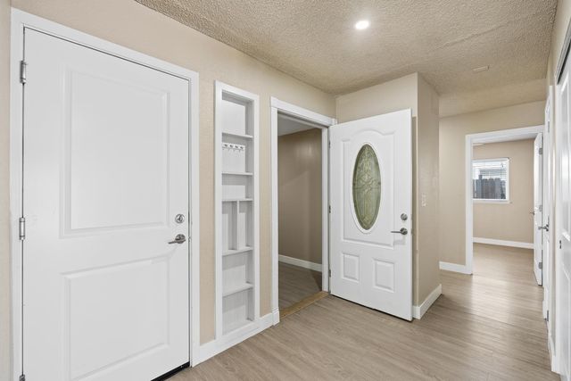7653 Skiros Way, Sacramento, CA 95823